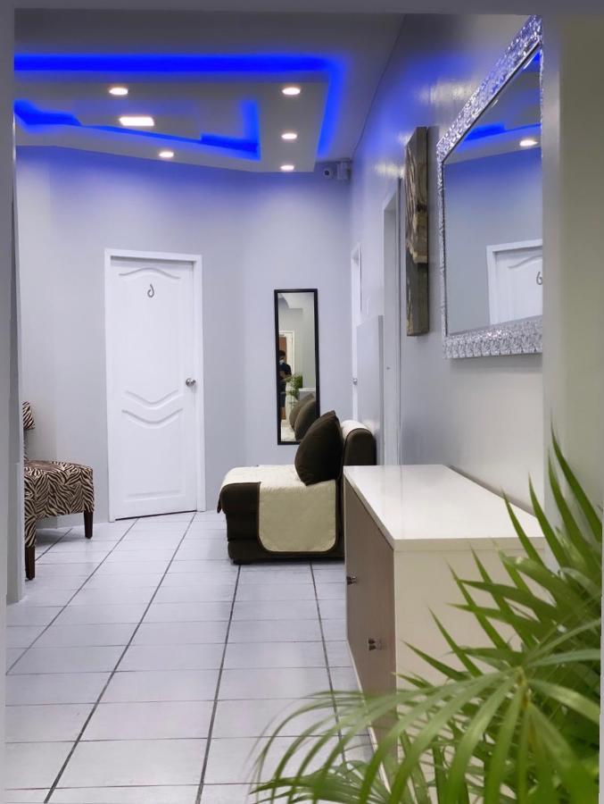 Hotel Kp Portoviejo Bagian luar foto
